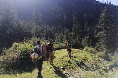 Trekking 2 giorni Chefchaouen-Akchour con guida di montagna inclusa