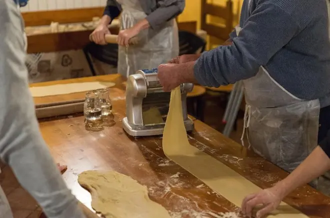 Cours de cuisine à Assise : Pâtes maison et recettes ombriennes