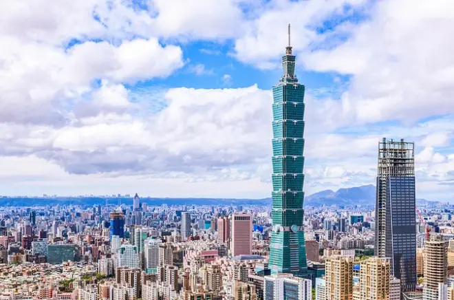 Keelung Shore Excursion: 8-Hour Taipei Private Tour