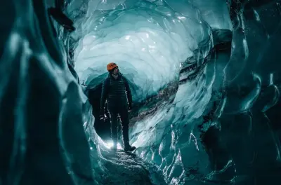 Grotta di ghiaccio Katla da Vík con camminata sul ghiacciaio di 3h