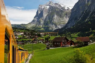 Eiger et Jungfrau depuis Zurich : Kleine Scheidegg à 2 061 m
