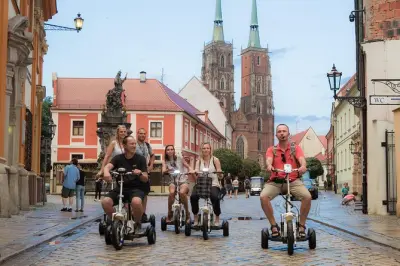 Wroclaw e-scooter: Passeio de 2,5 horas em grupo pequeno