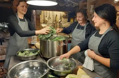 Corso di cucina nella campagna di Dubrovnik con pane e 3 portate