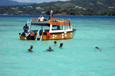 Snorkeling em Tobago: Buccoo Reef e Nylon Pool no seu barco