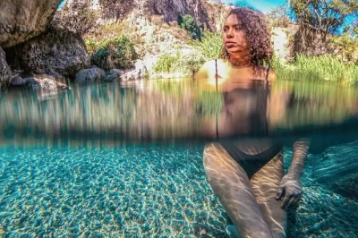 Erlebe eine 6 km wanderung bei guadalajara, tauche in wilden thermalquellen und genieße das miteinander mit einheimischen. geführte gruppenabenteuer inklusive.