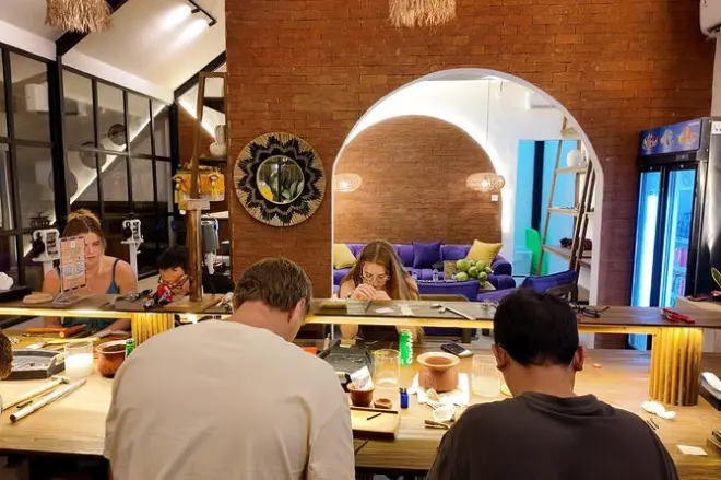 Bijoux en argent à Uluwatu : Créez et façonnez votre design unique