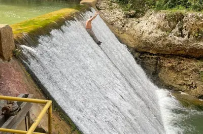 Tanama River Wasserrutsche & Strandtour in Arecibo