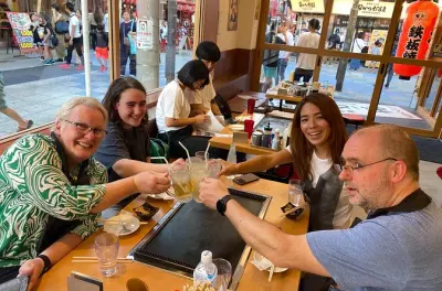 Tour gastronomico a Osaka: Shinsekai, Dotonbori e tempio Hozenji