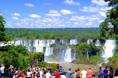 Cataratas do Iguaçu Brasil: Três atrações em um dia com guia privado