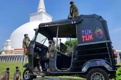 Anuradhapura Tuk-Tuk-Tour: 14+ Stätten mit Audioguide
