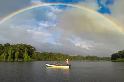 Tour en canoa eléctrica por el parque nacional Tortuguero: 3 horas