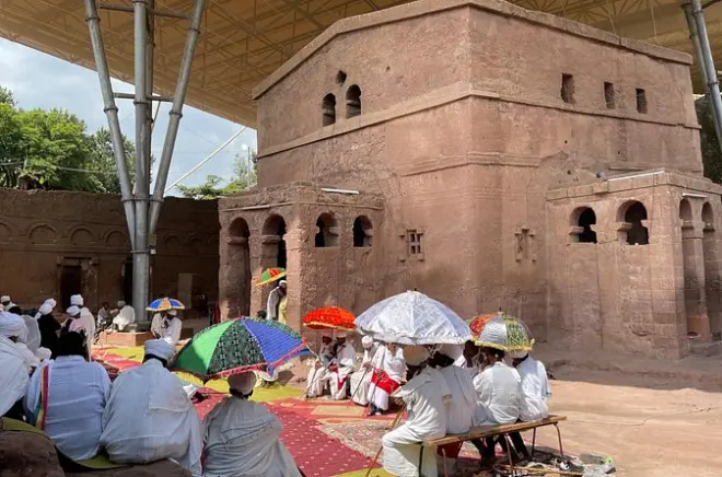 6 giorni a Lalibela, depressione del Danakil e vulcano Erta Ale