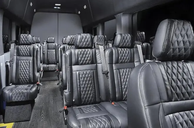 Niagara Falls to Buffalo Airport Private Transfer: Sedan, SUV, Van