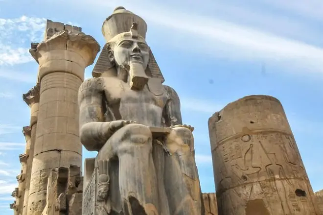 Luxor : Vallée des rois et temple de Karnak en une journée