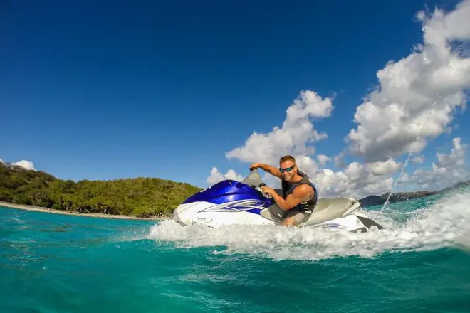 1 Hour Jet Ski Tour in Virgin Islands from St. John