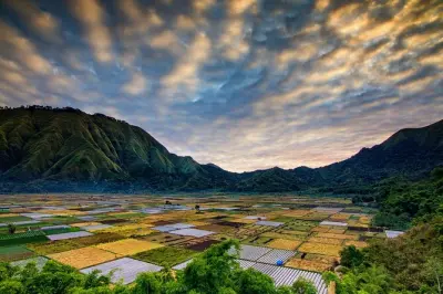 Lombok Norden Ganztagstour: Strände, Wasserfälle, Sembalun