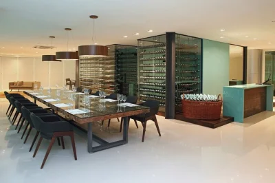 Entdecke bento gonçalves’ vale dos vinhedos bei einer geführten weinverkostung. wähle deine sechs lieblingsweine oder schaumweine selbst aus – inklusive kristallglas.