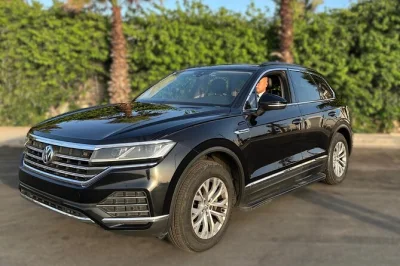 Leave casablanca smoothly with a private transfer to mohamed v airport, including hotel pickup, wifi, bottled water, and a friendly local driver—book in advance for peace of mind.