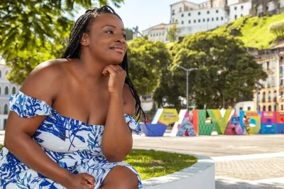 Capture your salvador da bahia journey with a private photo tour through pelourinho and the historic center, including elevator ride, local guide, and flexible stops.