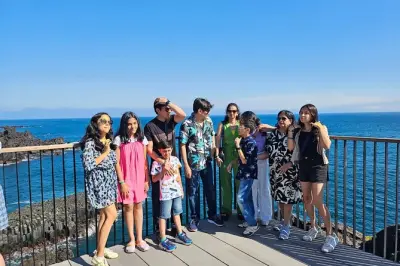 Jeju ab Gangjeong Hafen: Wasserfall, Krater und Haenyeo-Taucherinnen