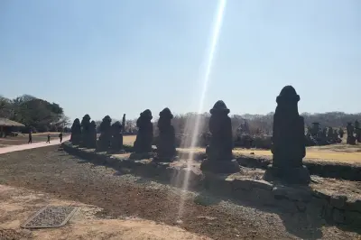 Jeju Privattour: Haenyeo-Taucher, Gipfel & Volksdörfer