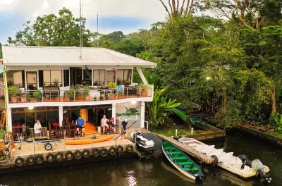 Tortuguero kayak : Canaux, randonnée et nid de tortues