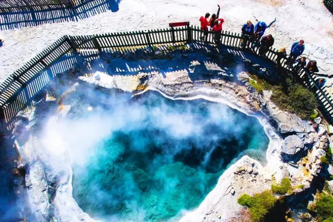 Tour villaggio Māori di Rotorua: Geyser e esperienza haka