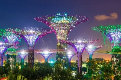 Gardens by the Bay Flower Dome & Cloud Forest: Zwei Gewächshäuser