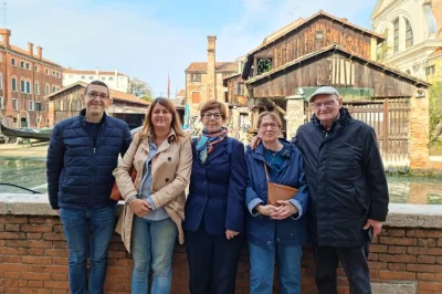 Wander venice’s winding streets with a local host, hear personal stories, and explore hidden corners on a private walking tour tailored to your interests—includes flexible itinerary.