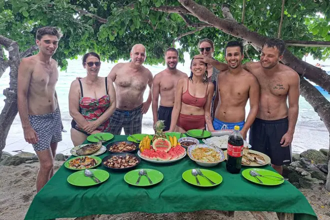 Port Barton : Îles privées et snorkeling avec déjeuner inclus
