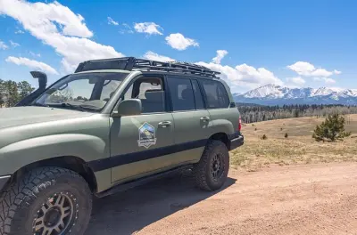 Private Pikes Peak Backcountry Tour: Custom Land Cruiser Off-Road