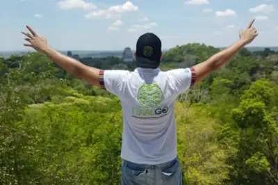Tikal tour from Flores: Boat, jungle hike, three temples