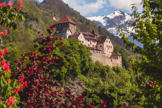 Vaduz Fototour mit Einheimischem: Instagram-taugliche Orte