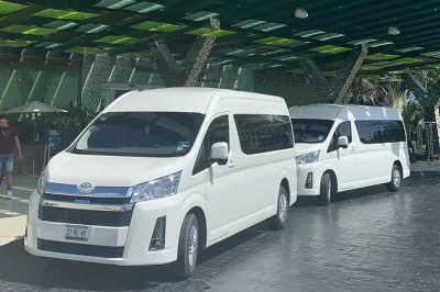 Arriva a cancún e raggiungi playa del carmen con un transfer privato: niente condivisioni, niente attese, solo comfort porta a porta. include accoglienza all’aeroporto.