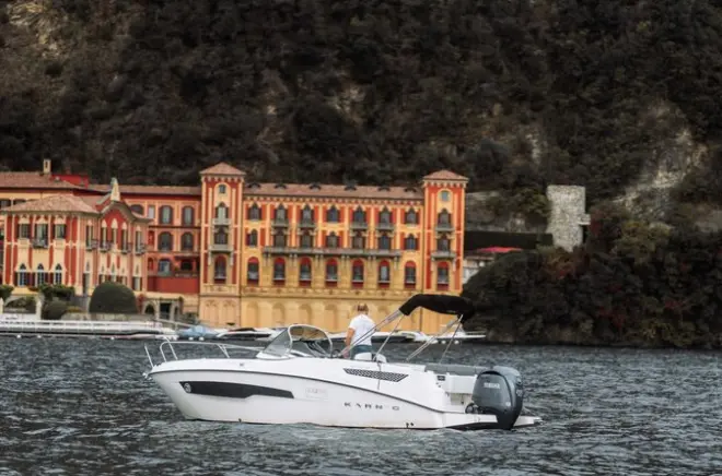 Lake Como private boat tour with prosecco: Nesso waterfalls