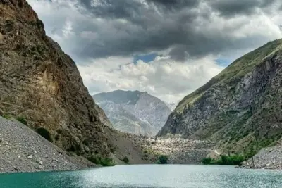 Penjikent e passeio de um dia aos sete lagos saindo de Samarcanda