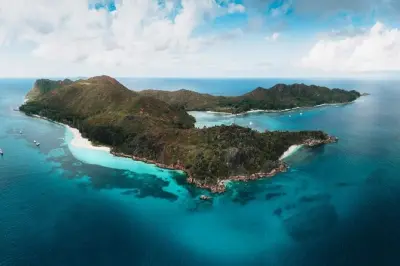 Snorkeling aux îles Curieuse et St Pierre depuis Praslin