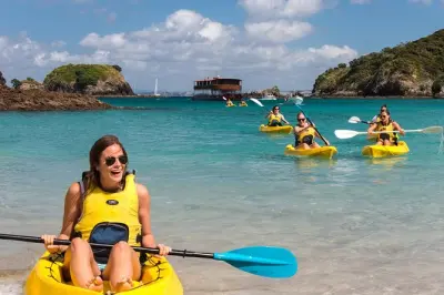 Snorkeling in Bay of Islands, Paihia: Kayaking, lunch & walks