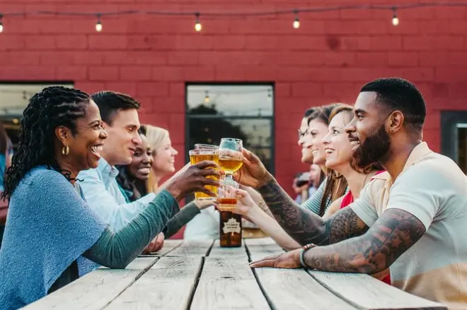 Brasseries artisanales à Bend : Trois arrêts avec dégustations