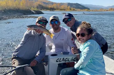Pesca de día completo en Jackson Hole: Mosca y spinning en grandes drift boats