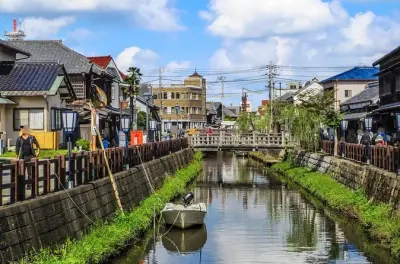 Narita et Sawara : Temples anciens et croisière sur la rivière