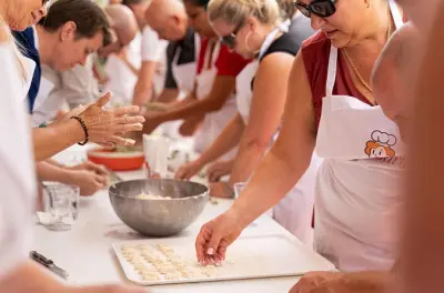 Corso di pasta e tiramisù a Siena: Impara da una Cesarina