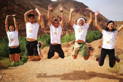 Let the colors and quiet of morocco’s draa valley sink in on this day trip from ouarzazate, with a camel ride at tinfou dunes, lunch by a palm grove pool, and flexible stops.