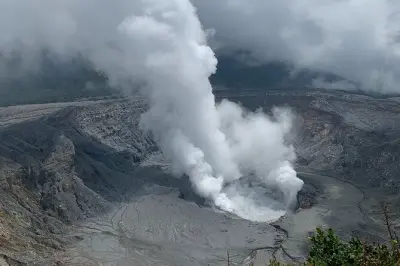 Poás Volcano tour from San José: Small group, coffee stops