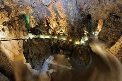Haras de Lipica et grottes de Škocjan, site UNESCO et chevaux