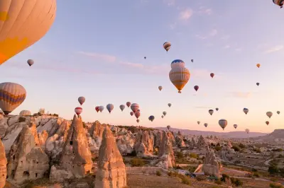 Hot Air Balloon Ride at Sunrise in Goreme: Love Valley Flight