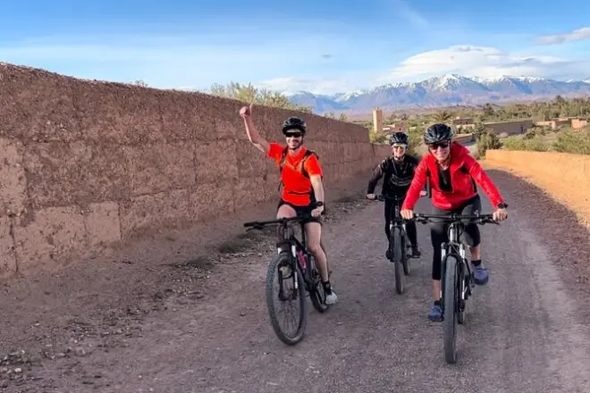 Balade en VTT électrique à Skoura : Traversée des palmeraies