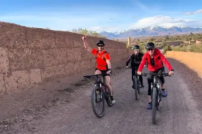 Balade en VTT électrique à Skoura : Traversée des palmeraies