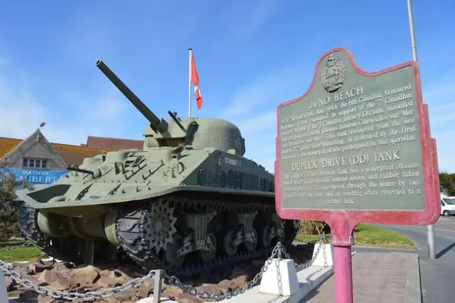 D-Day canadese da Bayeux: Juno Beach e il cimitero
