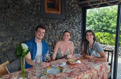 Terceira : Excursion en jeep avec dégustation de vin et d’aguardente